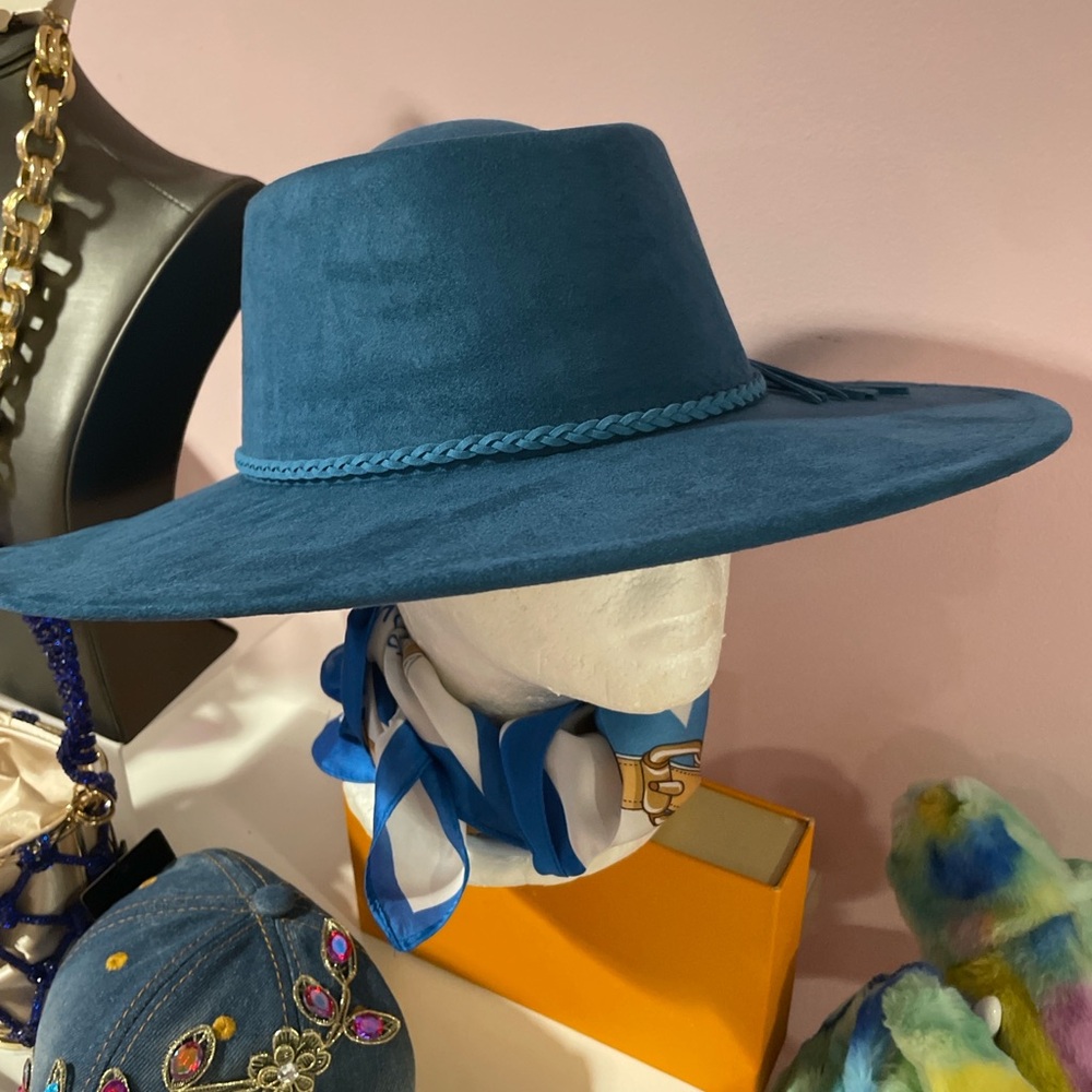 Stylish Blue Wide-Brim Hat
